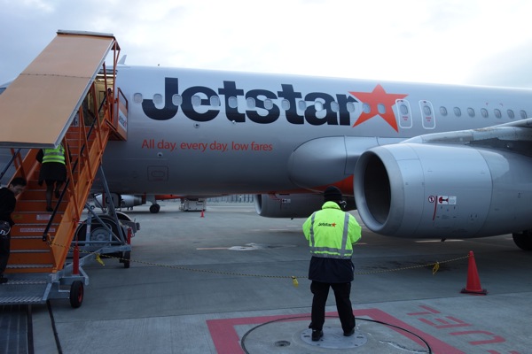 0313_jetstar.jpg