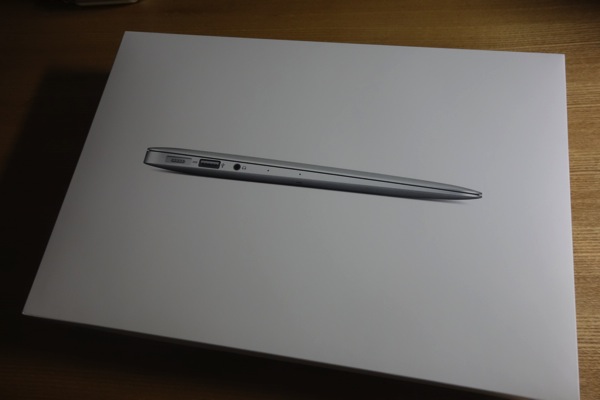 MacBook Air 2013が到着！開封レポート