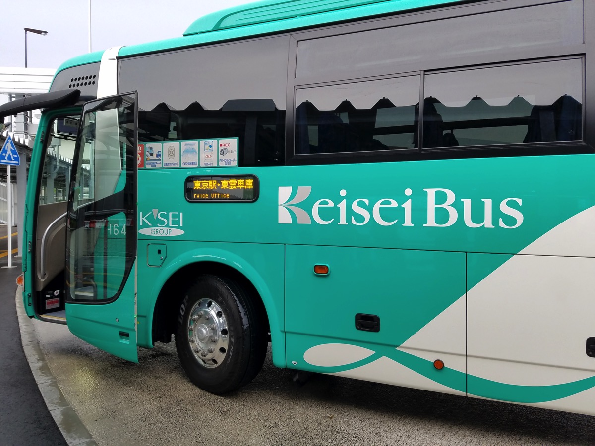 【東京シャトル】東京駅→成田空港第3ターミナル直通バスに乗車、東京駅から成田T3まで約50分