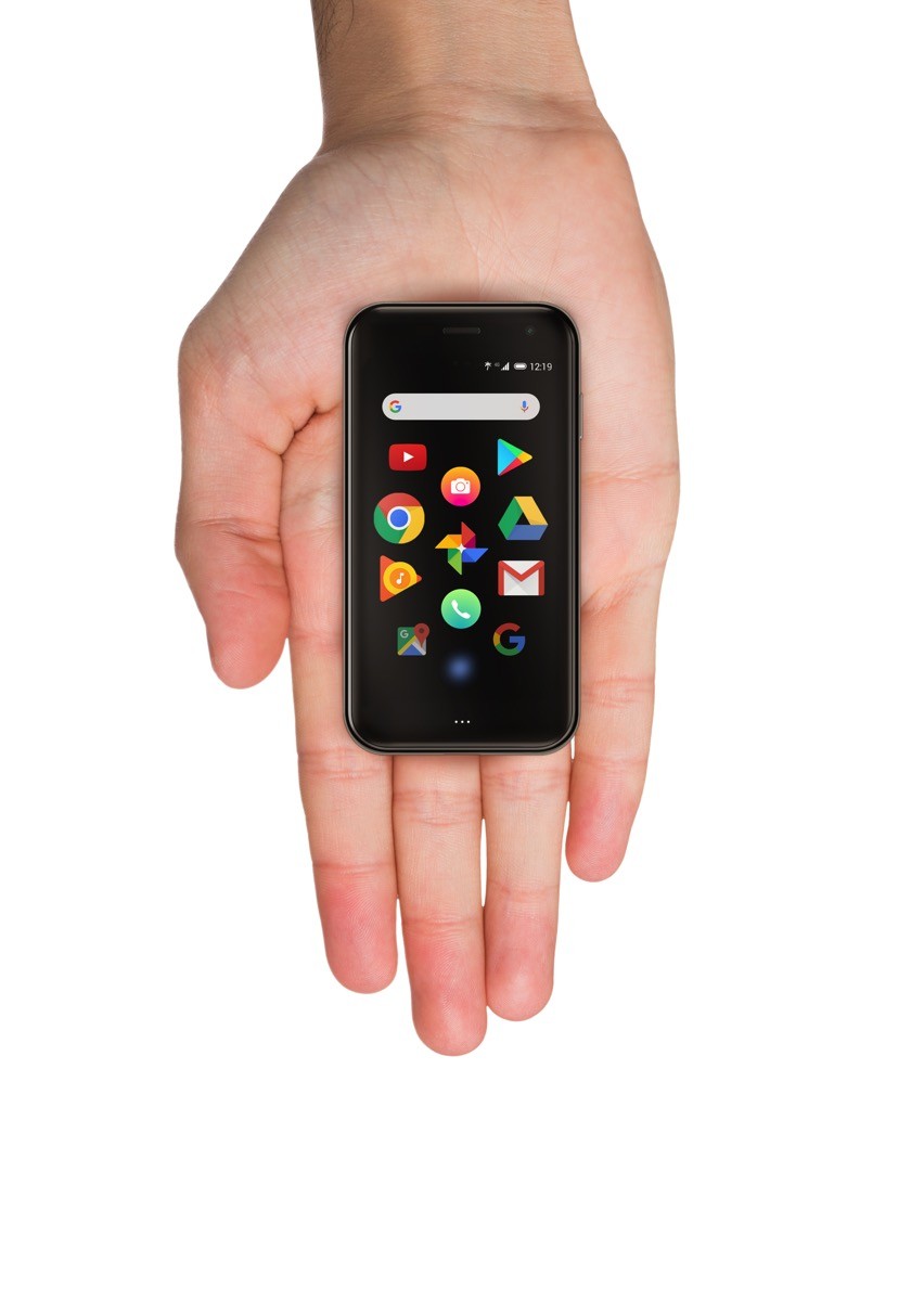 3.3インチコンパクトスマホ「Palm Phone」国内発売、税込44,800円