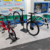 漕ぎ出しを検知して自動アシスト、走行距離も長いシェア向け自転車をみてきた